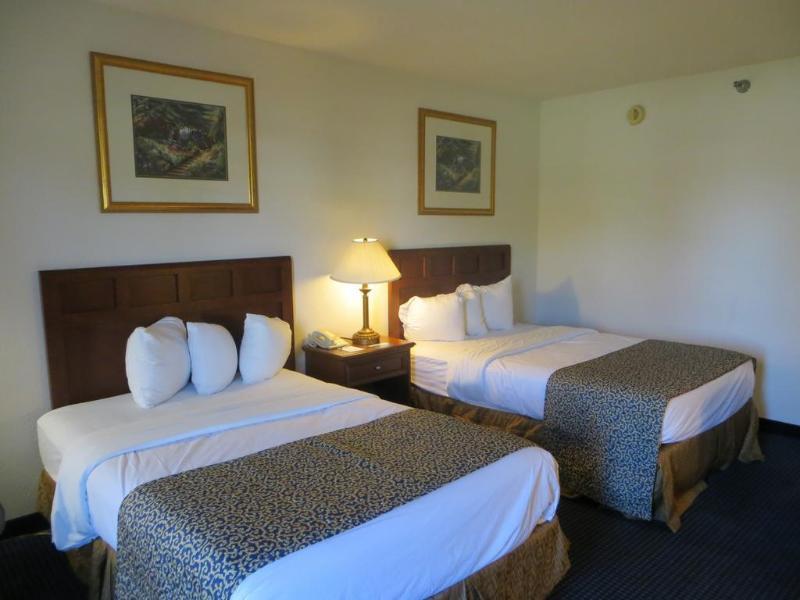 Baymont Inn & Suites Omaha Exteriör bild